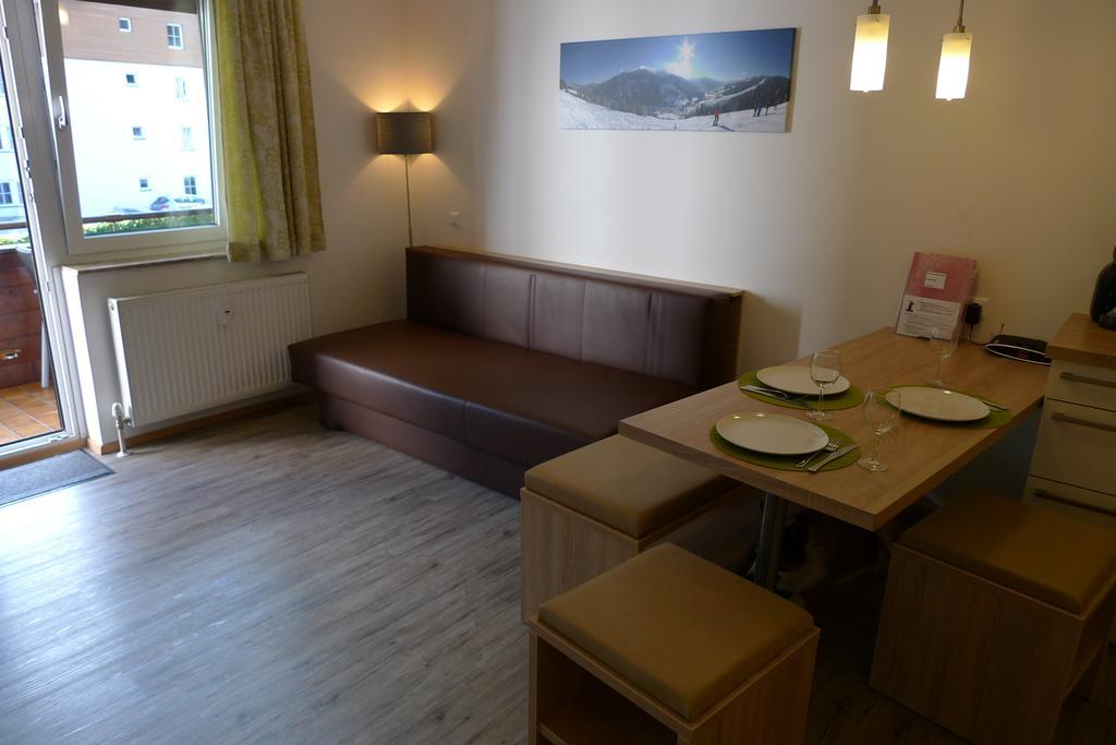 Ferienwohnung Loitfelder-Pang ซาลบาคฮินเทอร์เกลมม์ ภายนอก รูปภาพ